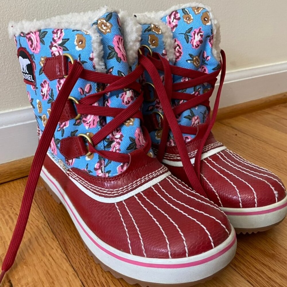 Sorel Women's Tivoli Floral Print Lace Winter Boots